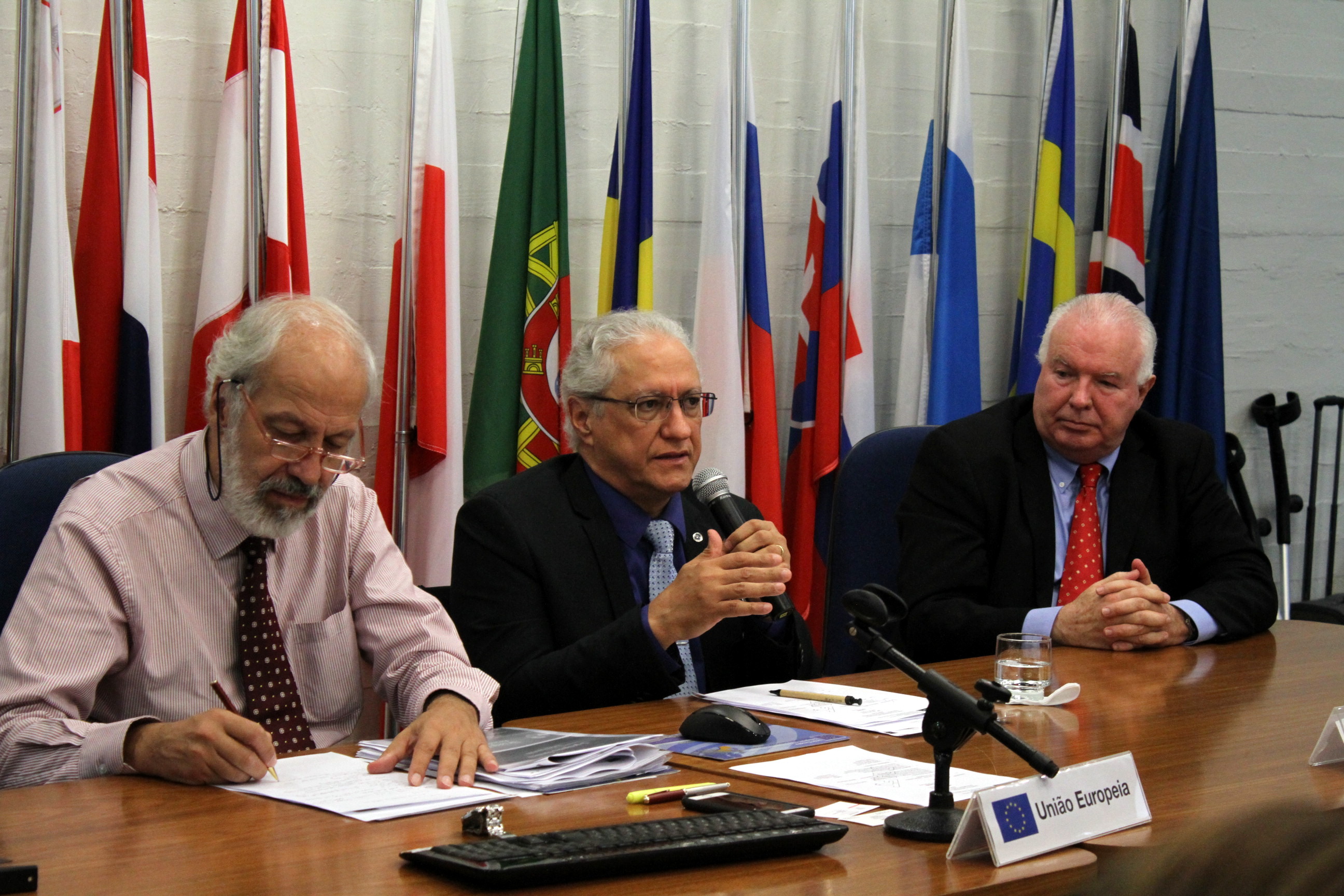  Palestra na reunião de Conselheiros de Ciência, Tecnologia e Inovação dos países membros da União Europeia - Fotos Marcelo Gondim