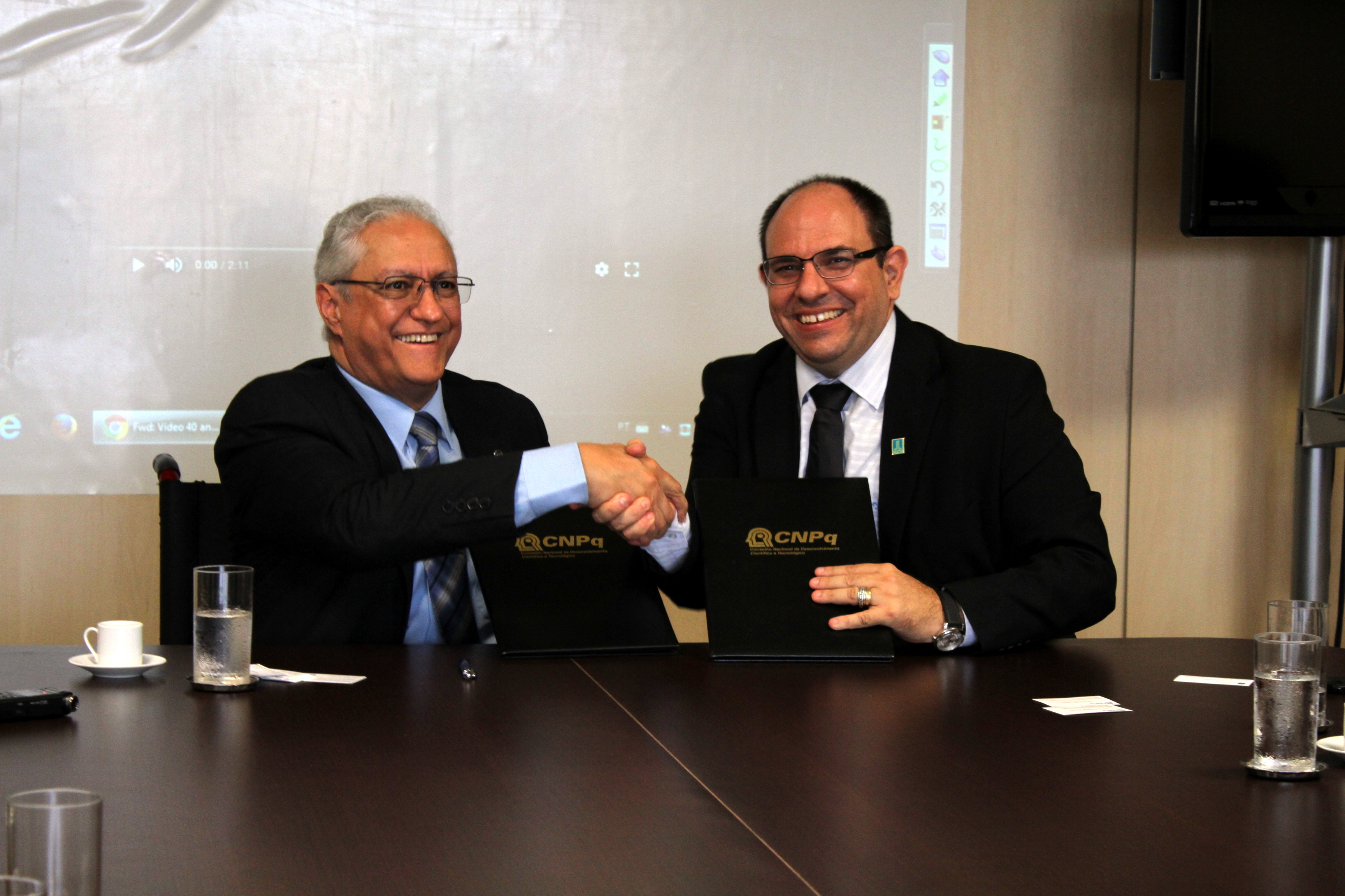 Presidente do CNPq e Reitor da UFMS