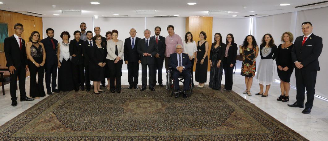 Presidente Temer e os vencedores do JPC 