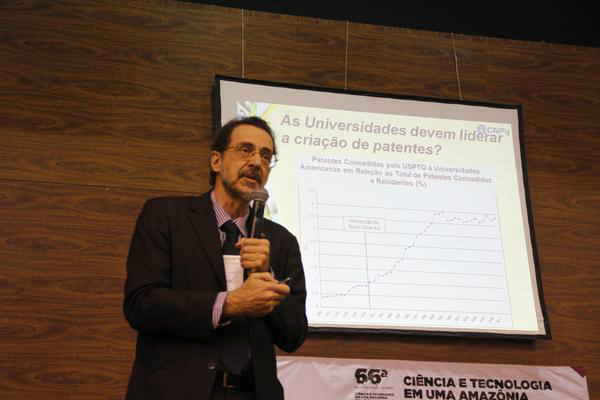 Diretor de Cooperação Institucional do CNPq sugere que pesquisadores patenteiem descobertas
